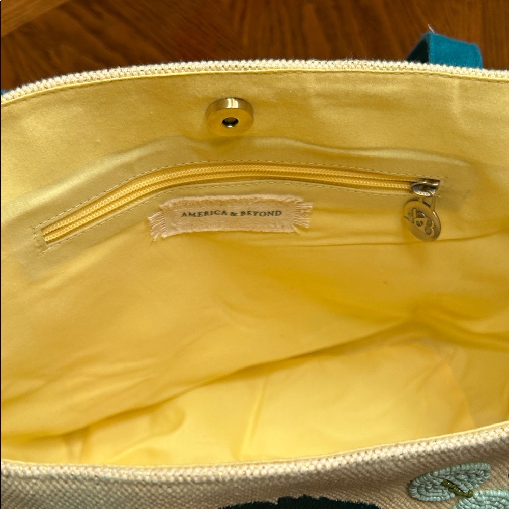 NWT America and Beyond Jungle Forestry Hand Beaded Tote - Yellow and Green - Picture 9 of 16